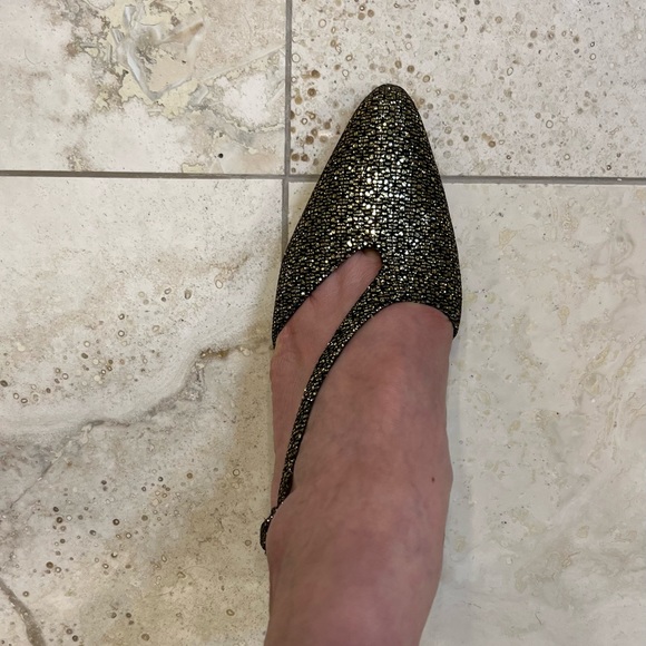 Sparkly Gold J. Renee' Shoes , size 7M with stretch strap & 2 3/4 inches heels. - Picture 4 of 9